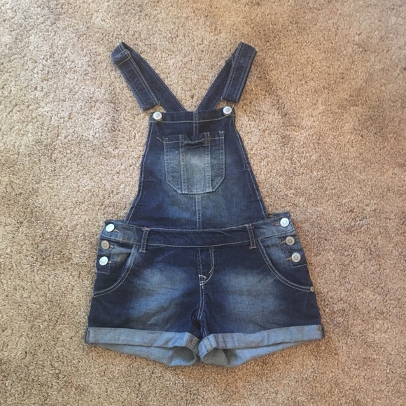 wallflower overall shorts